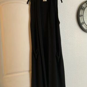 Aritzia Wilfred Women’s Knit Vest, Black with Pockets, Large